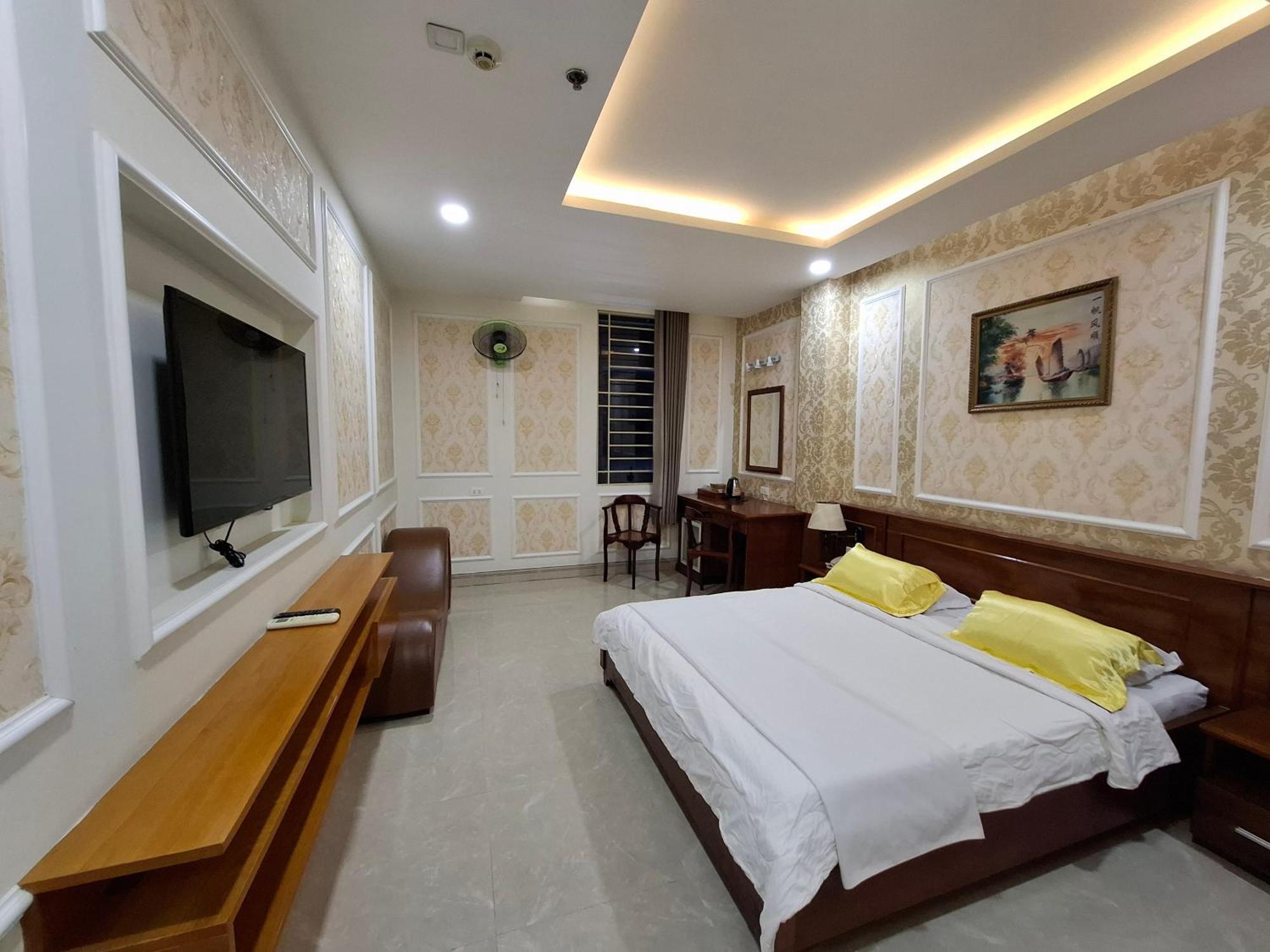 הו צ'י מין סיטי Hotel Phu Si מראה חיצוני תמונה