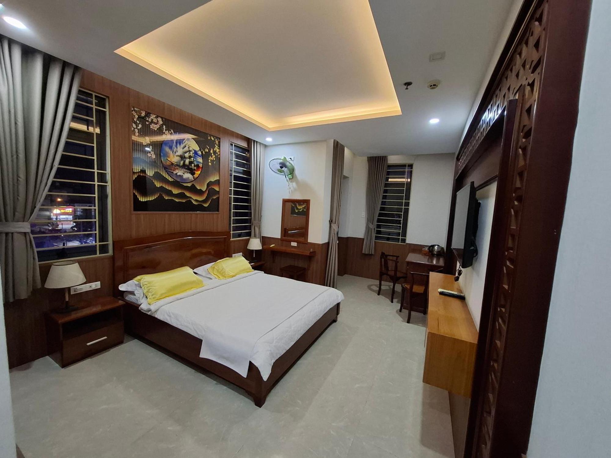 הו צ'י מין סיטי Hotel Phu Si מראה חיצוני תמונה