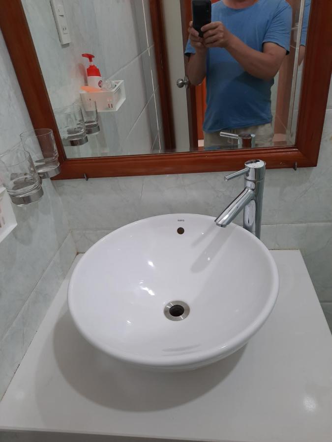 הו צ'י מין סיטי Hotel Phu Si מראה חיצוני תמונה