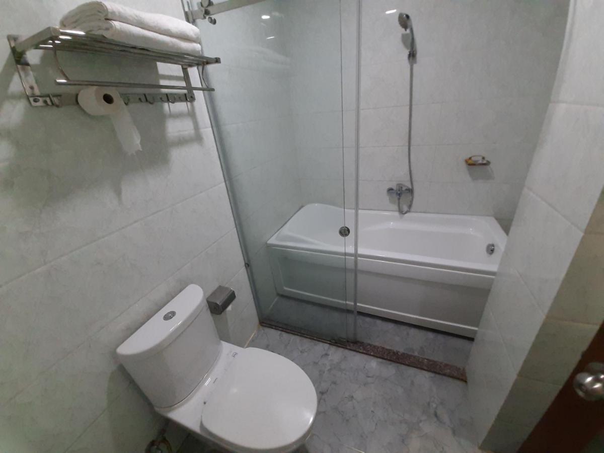 הו צ'י מין סיטי Hotel Phu Si מראה חיצוני תמונה